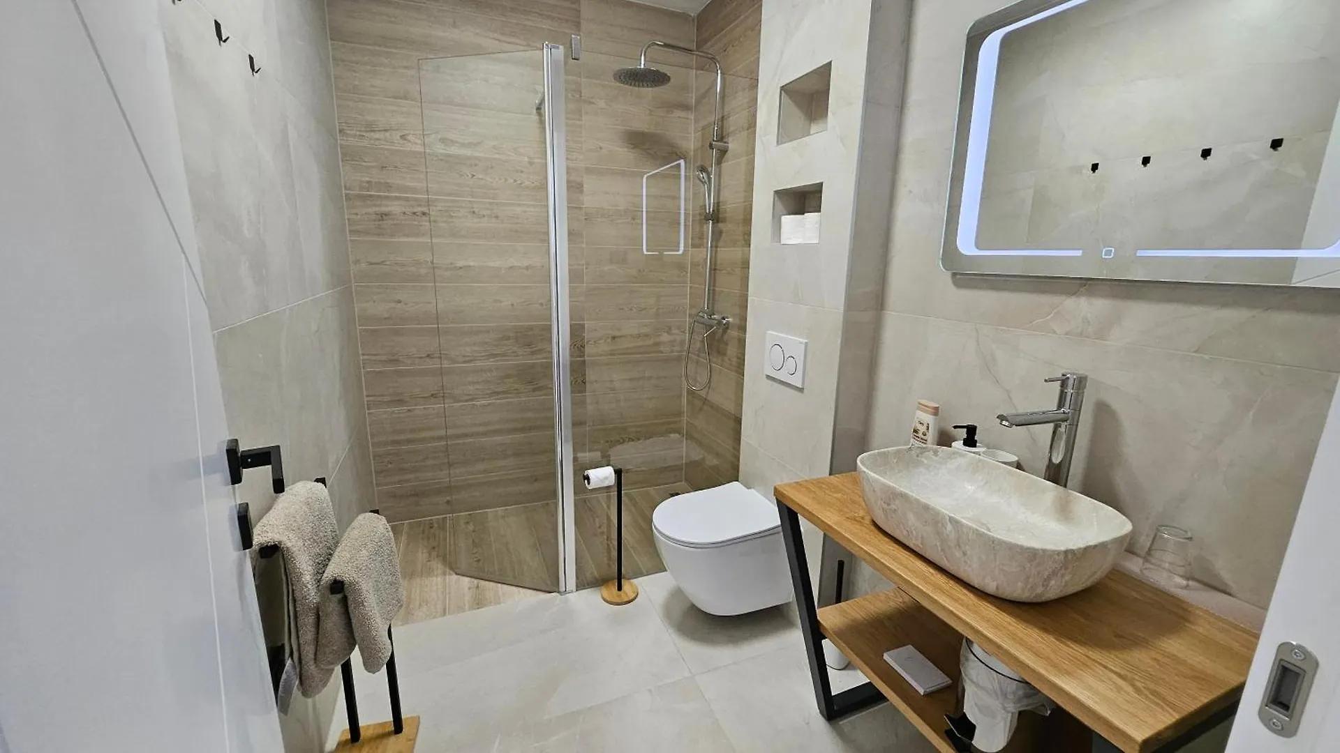 Apartment Richi Rooms & App Funtana