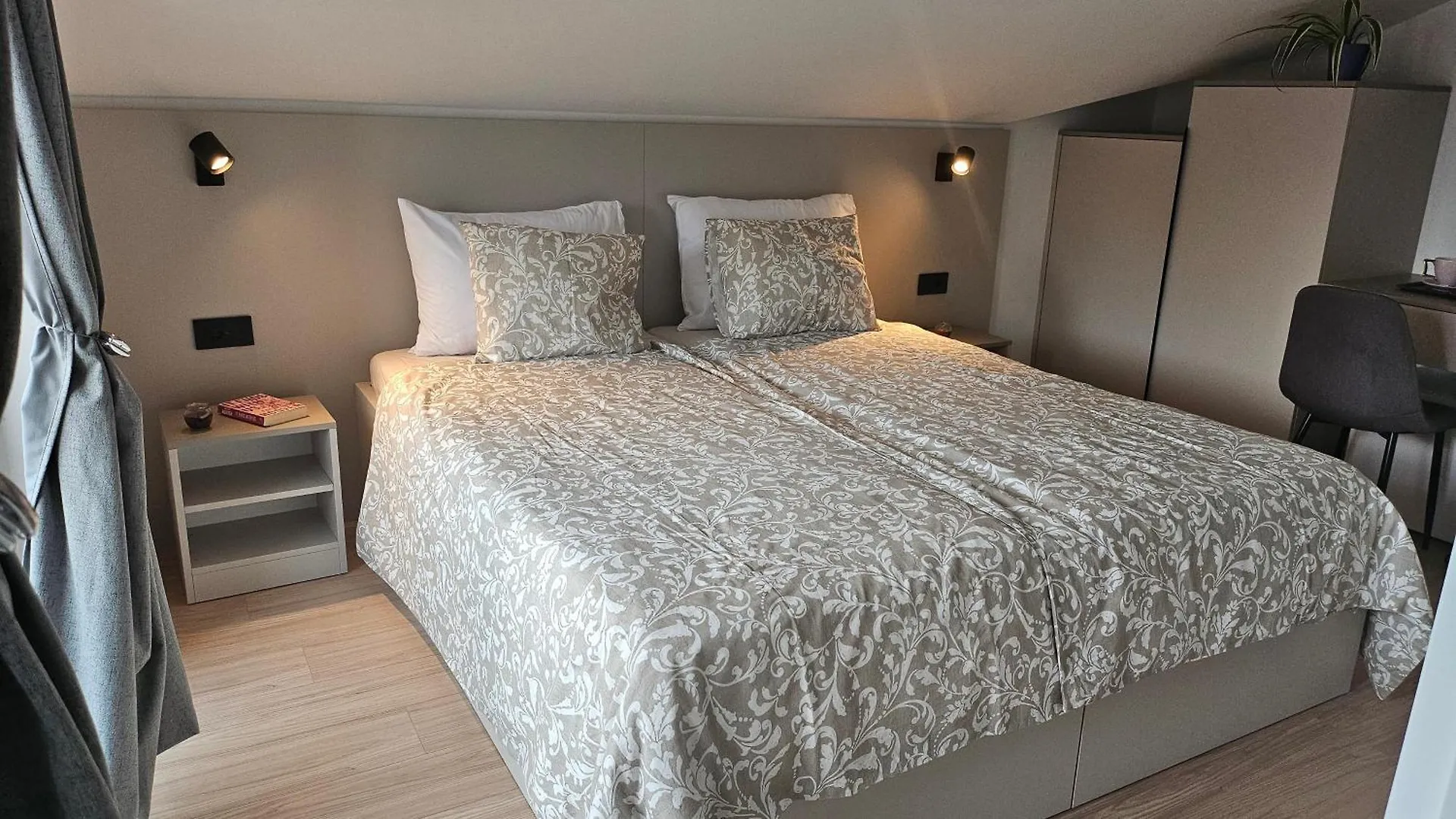 Apartment Richi Rooms & App Funtana