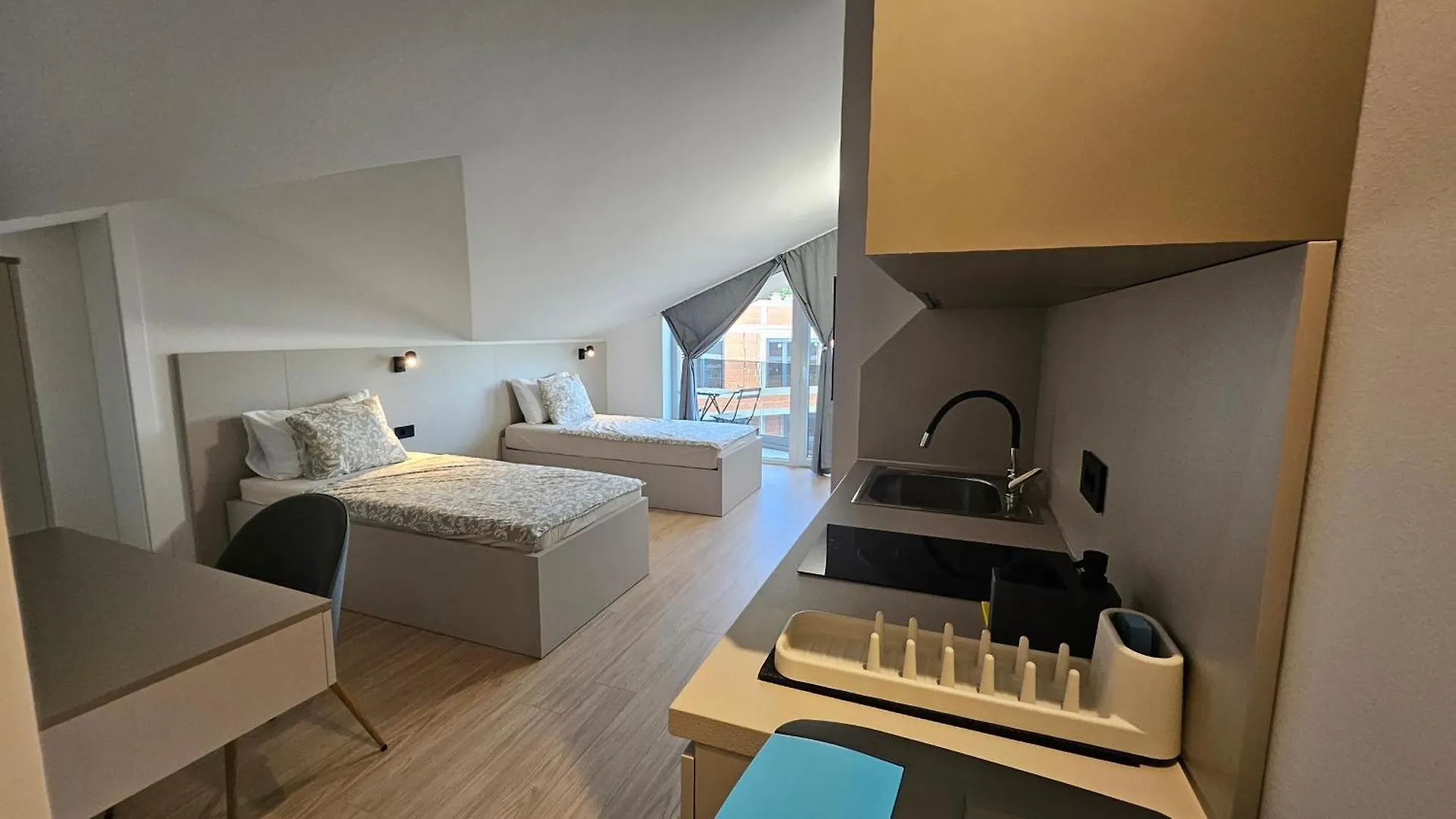 Richi Rooms & App Funtana Apartment